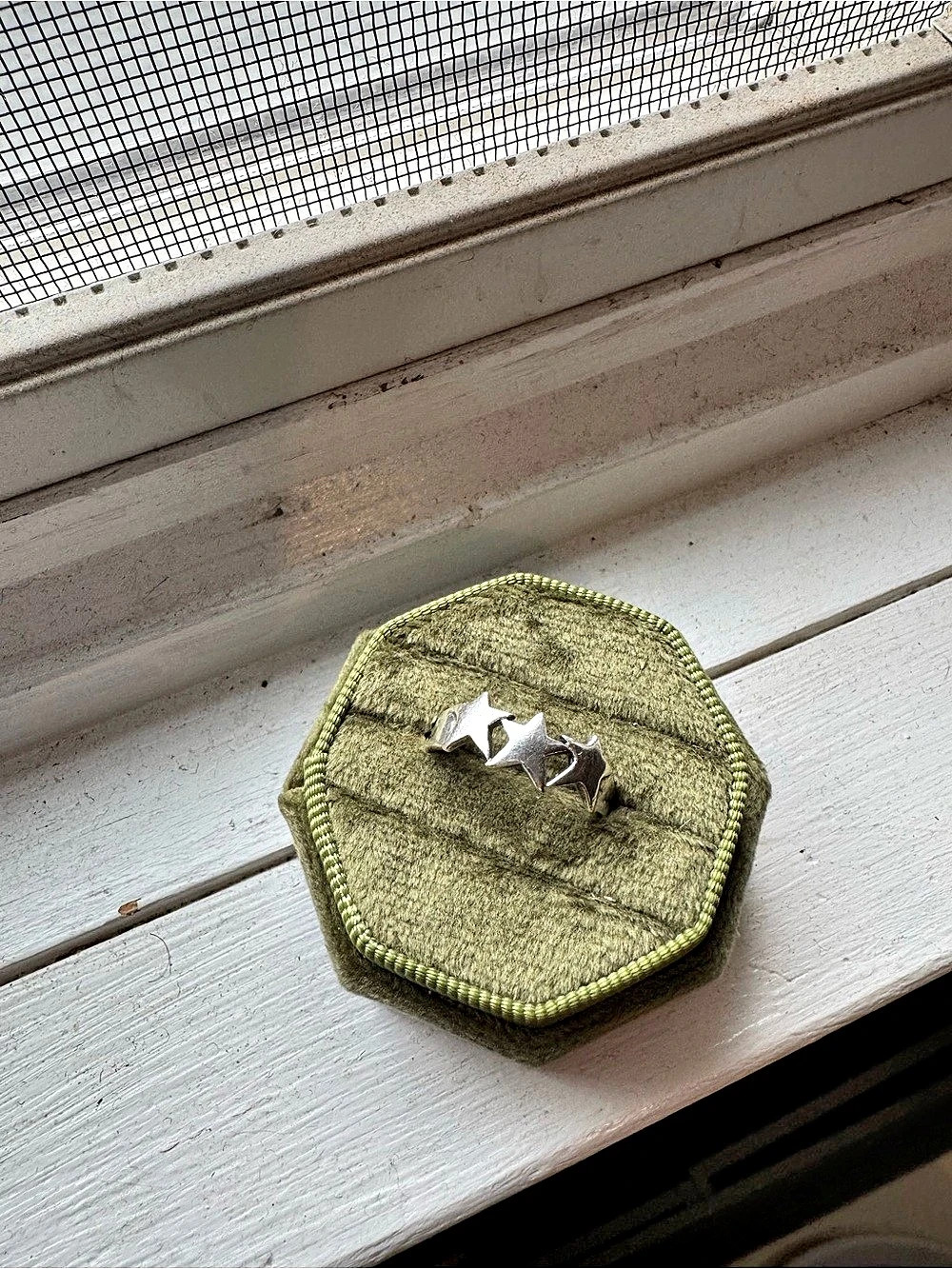 Sterling Silver Star Ring- Size 7.5